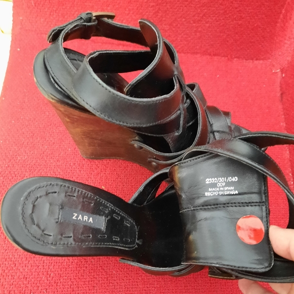 Zara, leather sandals, size 6.5, black color - Picture 2 of 5